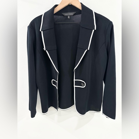 Ming Wang Black & White Piped Blazer Size Medium - Picture 3 of 5